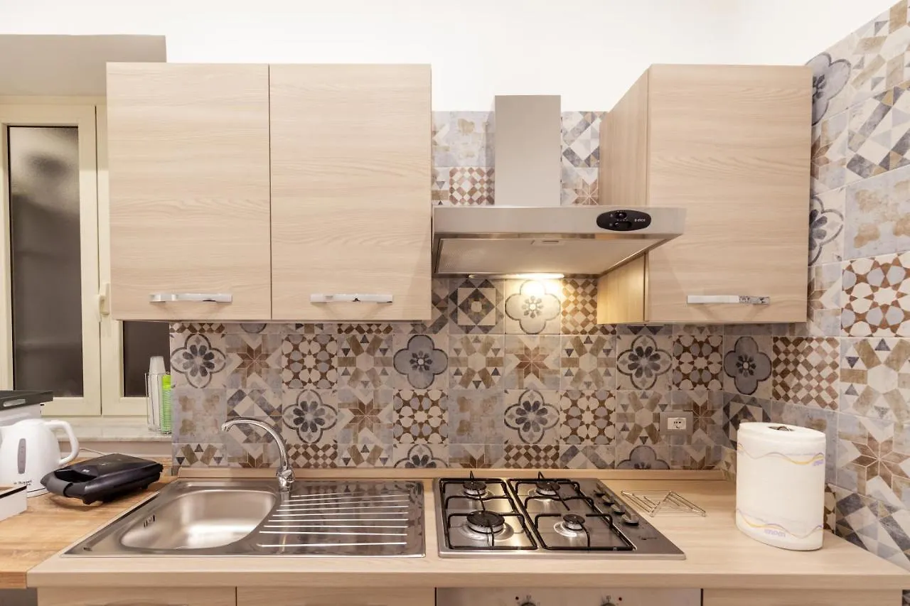 Guest house Toledo Rose Hotel Naples Italy